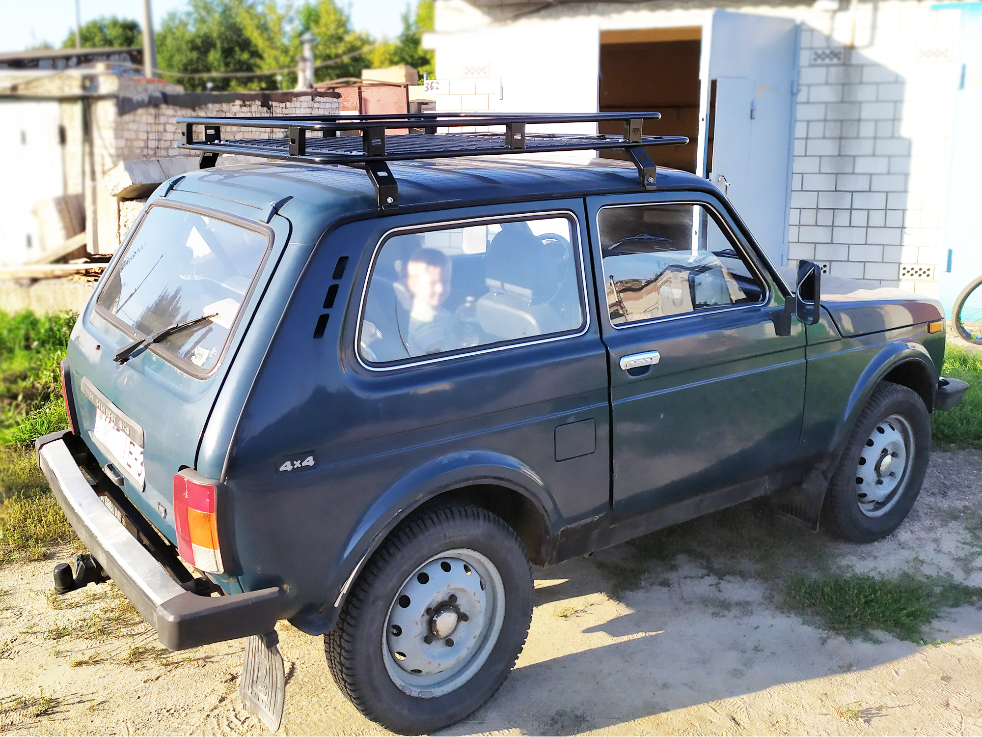 Экспедиционный багажник OVERLAND на крышу внедорожника